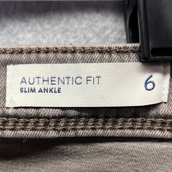 J Jill Denim Authentic Fit Slim Ankle Jeans Taupe Size 6 Distressed Hem Pants - Picture 3 of 8